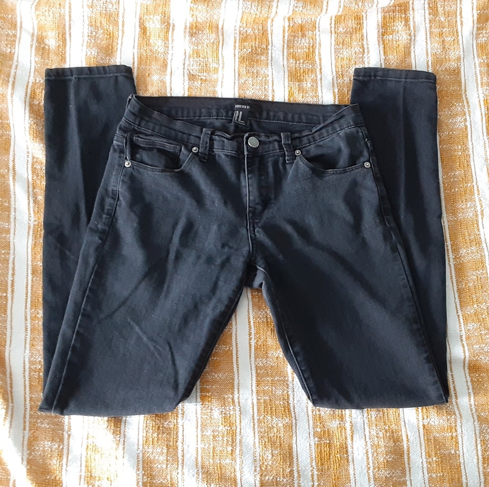 Forever 21 black skinny jeans